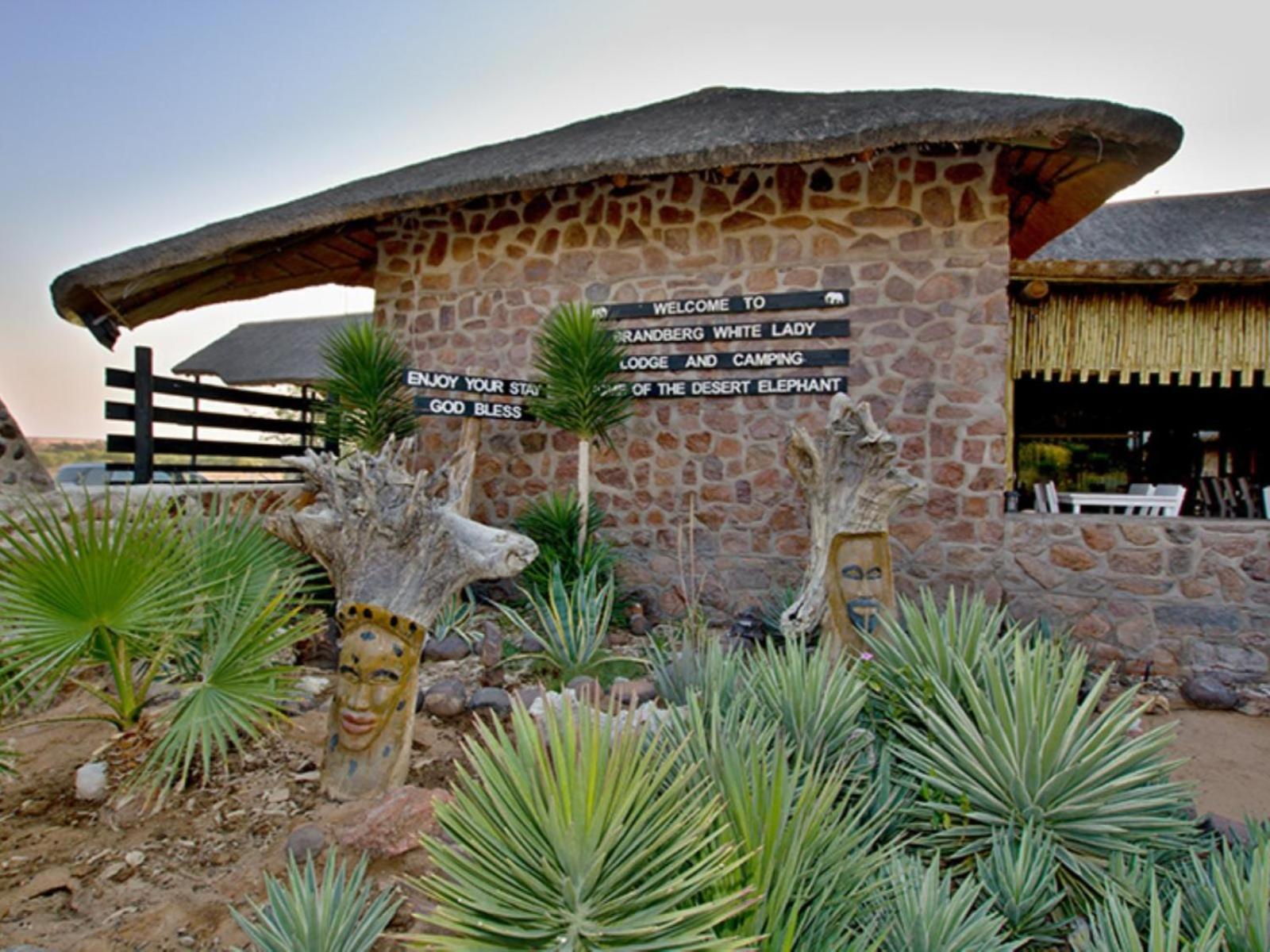 Brandberg White Lady Lodge Uis Exterior foto